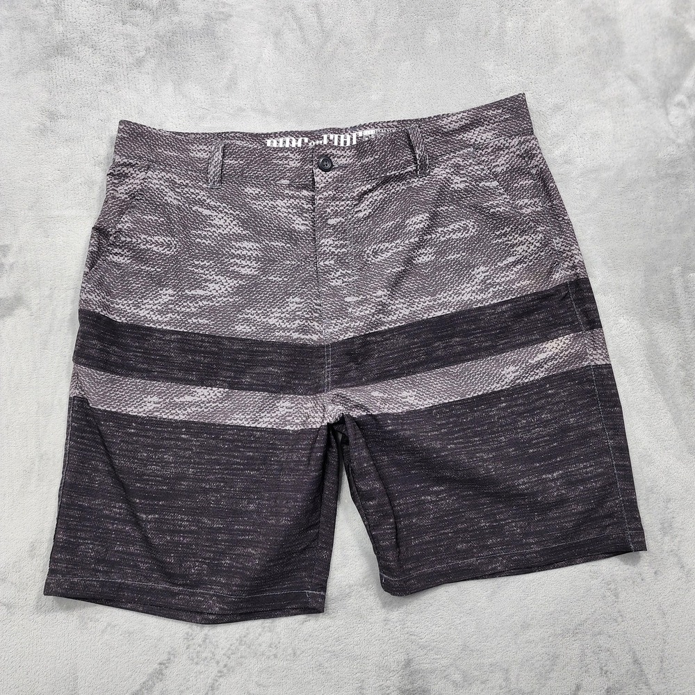 Ring Of Fire Shorts Mens 38 Gray Striped Lined Flex Stretch Sea and Sun Hybrid